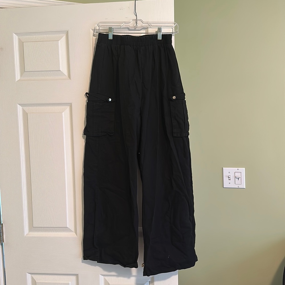 Pretty Little Thing Black High Waisted Wide Leg Cargo Pants